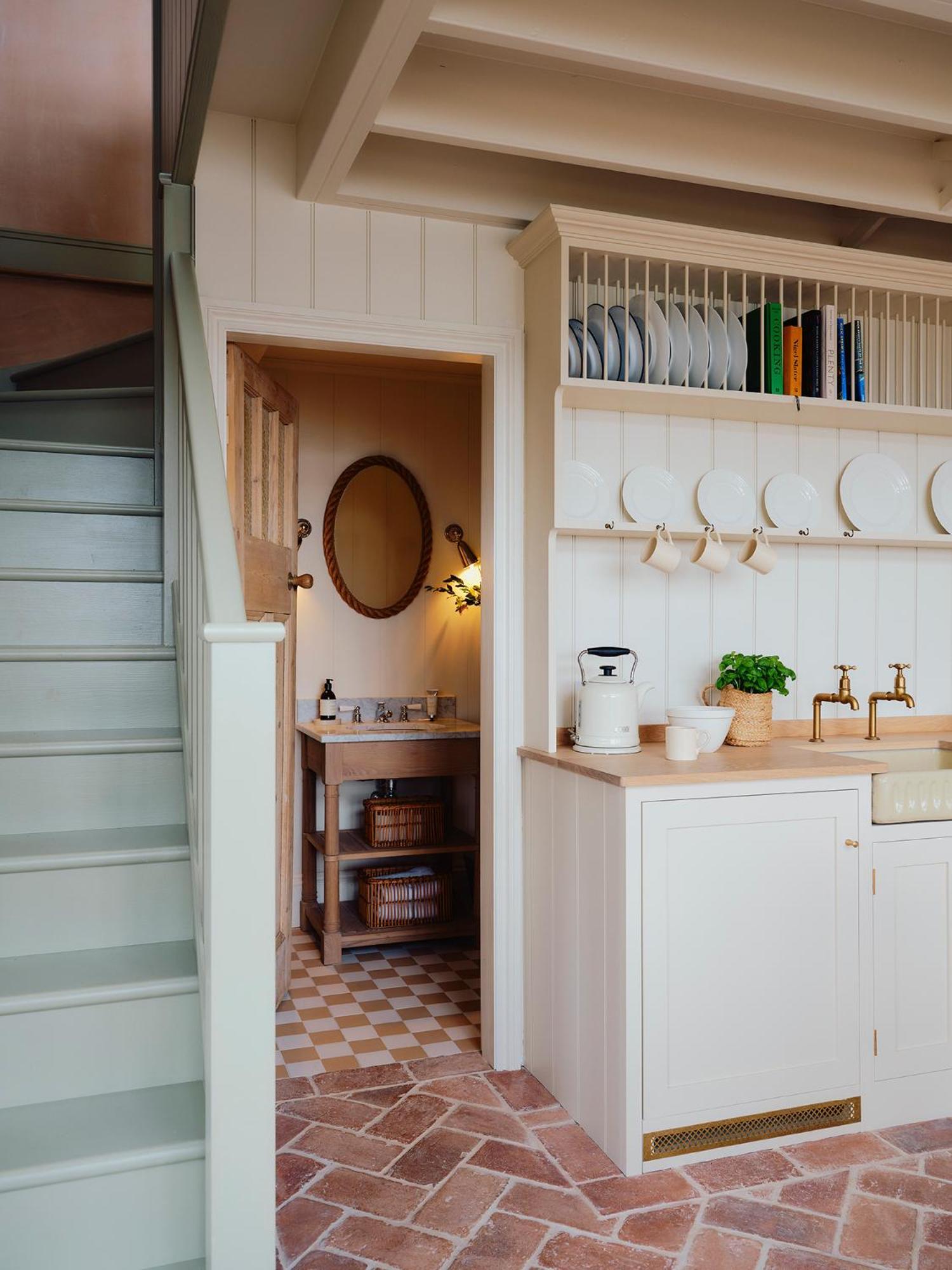 1-Bed Luxury Seafront Cabin In Heart Of Newlyn, Mousehole Exteriör bild