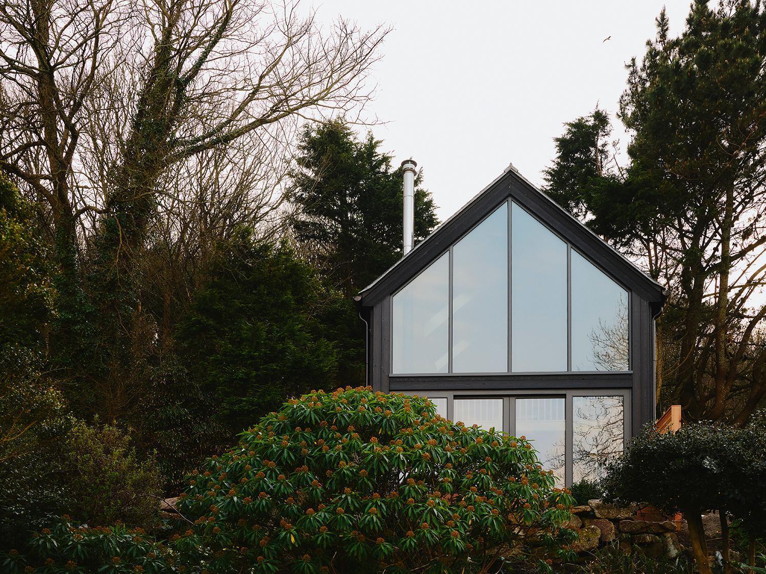 1-Bed Luxury Seafront Cabin In Heart Of Newlyn, Mousehole Exteriör bild