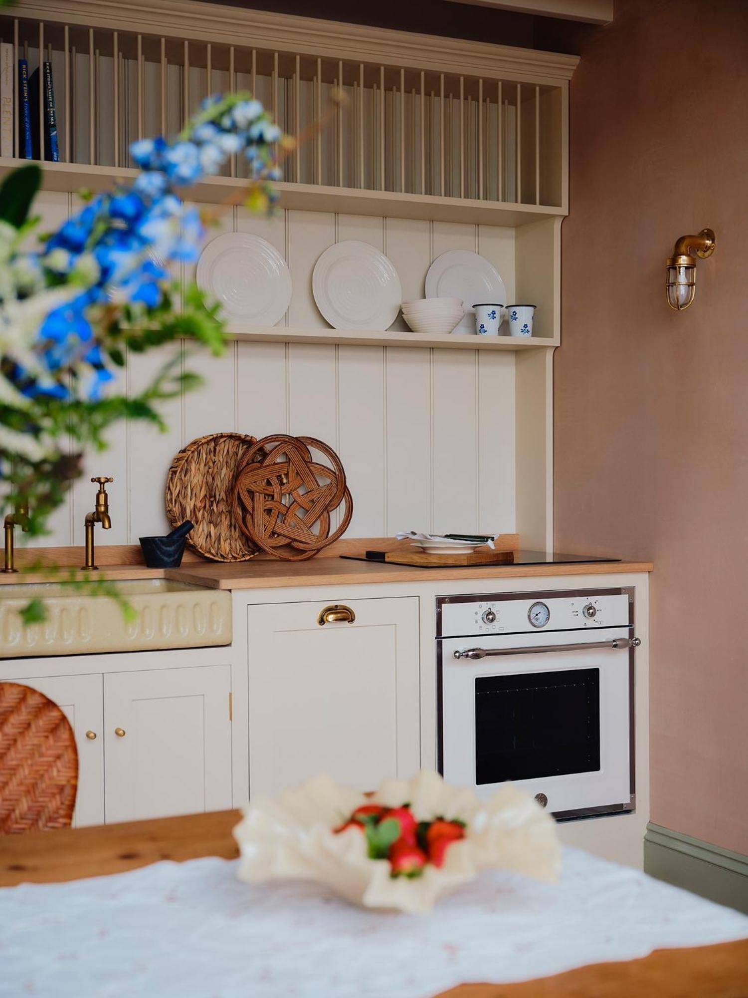1-Bed Luxury Seafront Cabin In Heart Of Newlyn, Mousehole Exteriör bild