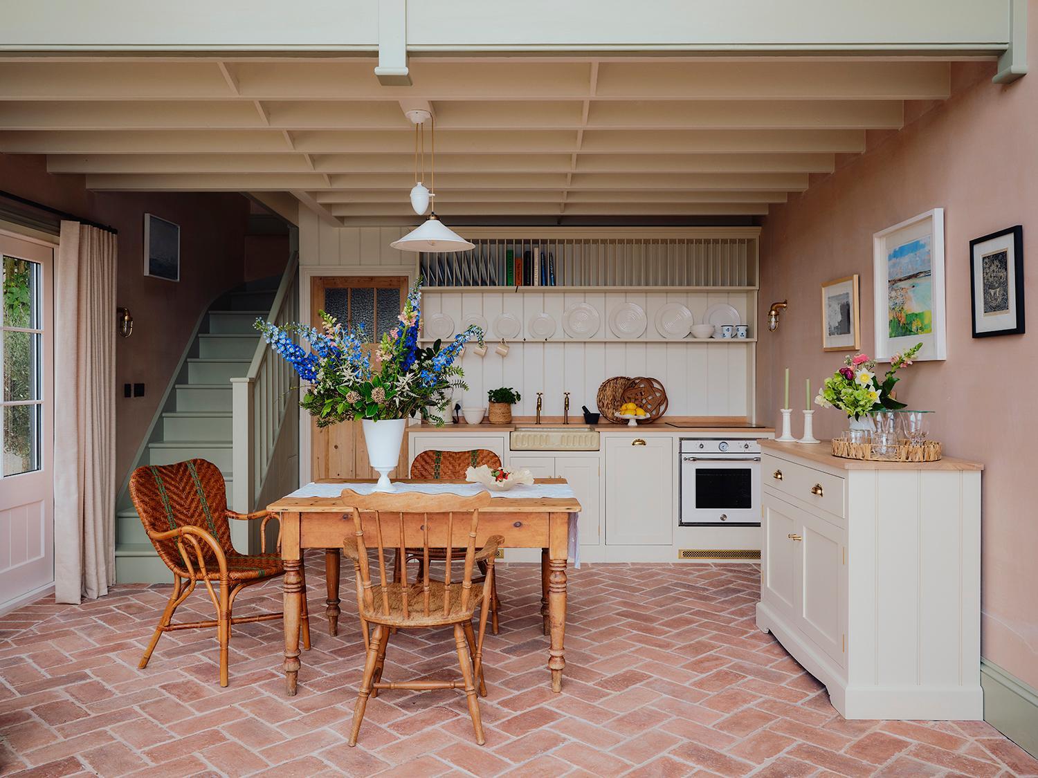 1-Bed Luxury Seafront Cabin In Heart Of Newlyn, Mousehole Exteriör bild